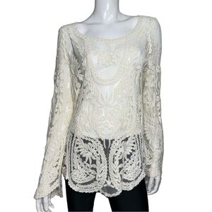 Knapp Studio Crochet‎ Lace Sheer Long Sleeve Cream Tunic